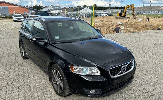 Volvo V50 D2 AT15905