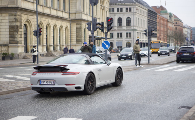 Porsche 911 Targa 4 Gts Tm 22 DP90028