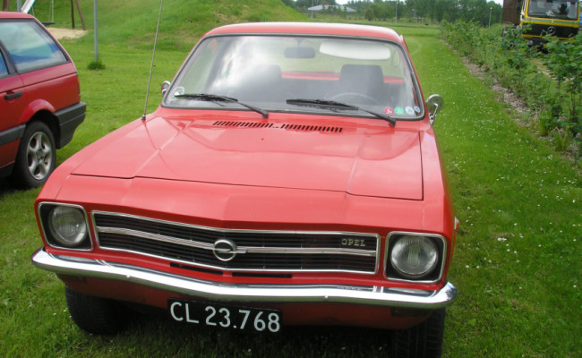 Opel Ascona 1,6 CL23768