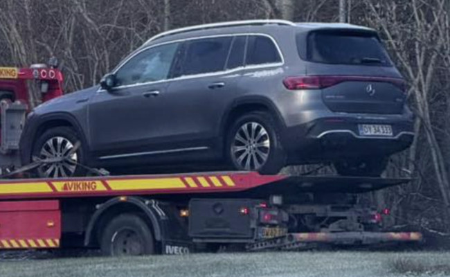 Mercedes-benz Eqb 350 4matic DY34333