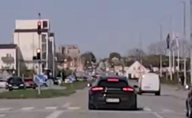 Porsche Taycan 4 ED35546