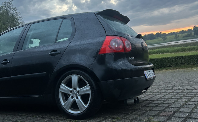 Volkswagen Golf 1,6 EH47483