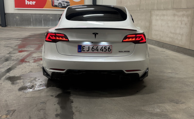 Tesla Model 3 Long Range Performance 4-dr Fixed Ratio EJ64456