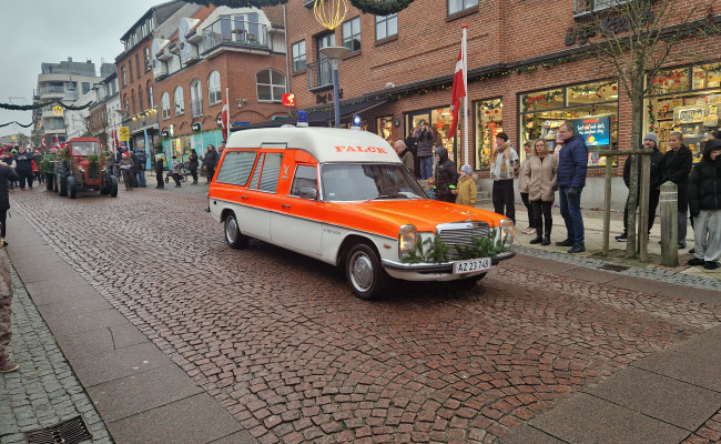 Mercedes-benz 230-6 - AZ23748