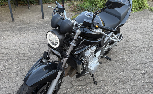 Suzuki - Gsf 650 A HJ11097