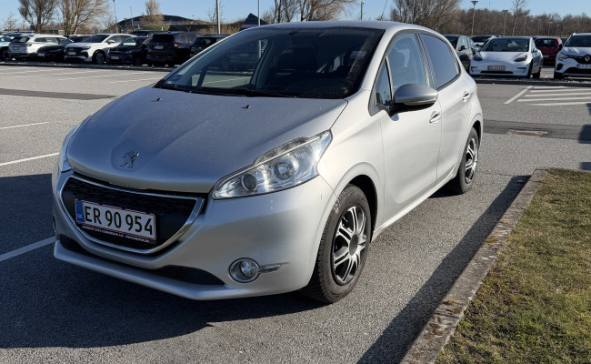 Peugeot 208 1,2 Vti 5-d ER90954