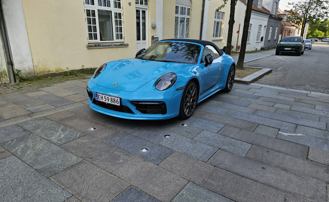 Porsche 911 Carrera S EH59886