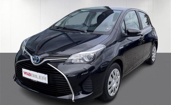 Toyota Yaris 1.5hybrid E-cvt AV48155