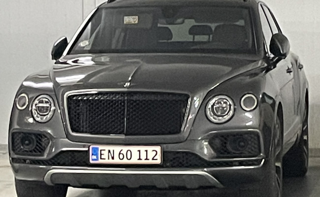 Bentley Bentayga - EN60112