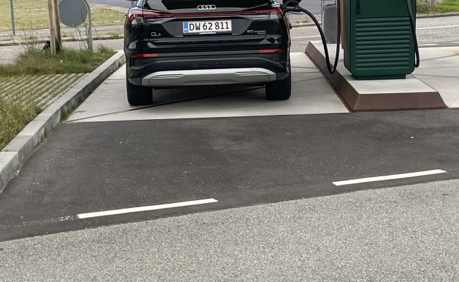 Audi Q4 50 E-tron DW62811