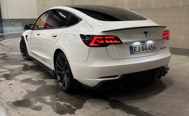 Tesla Model 3 Long Range Performance 4-dr Fixed Ratio EJ64456