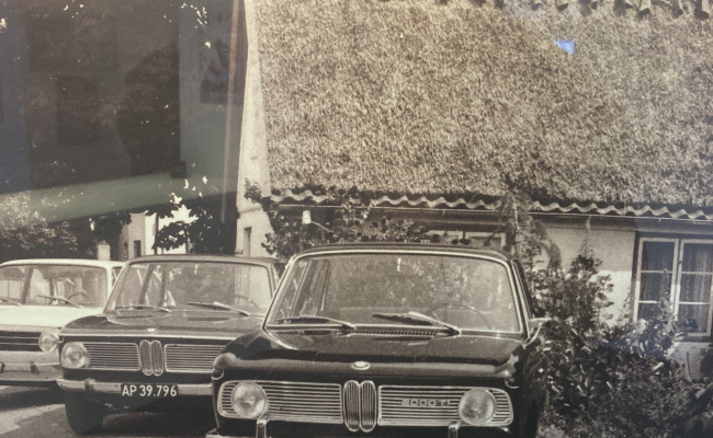 Bmw 2000 Uoplyst BE32853