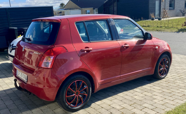 Suzuki Swift 1,3 EF70598