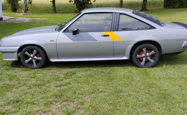 Opel Manta 2,0 S B DH69782