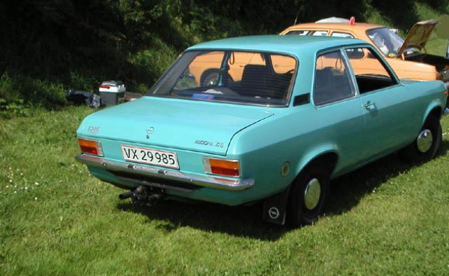 Opel Ascona 1,6 S VX29985