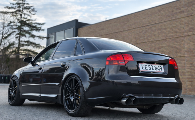 Audi A 4 Limousine 1,8 T EE52849