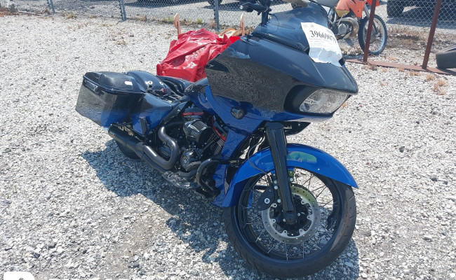 Harley Davidson Fltrxse Cvo Road Glide EJ28953