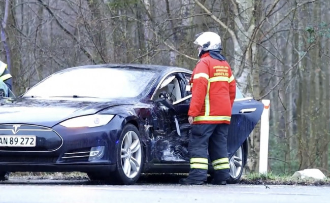 Tesla Model S 85p AN89272