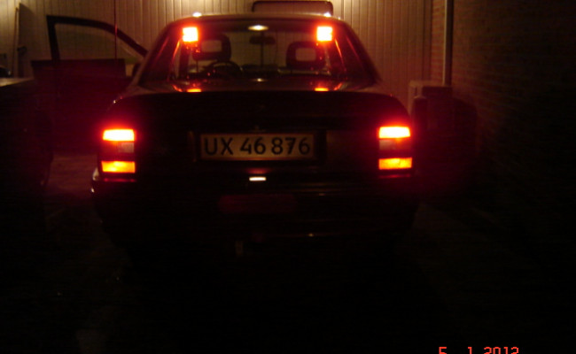 Opel Vectra 1,6 I UX46876