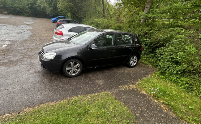 Volkswagen Golf 1,9 Tdi ES84096