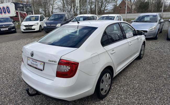 Skoda Rapid 1.2 Tsi 86 Hk Hatchback AP44164