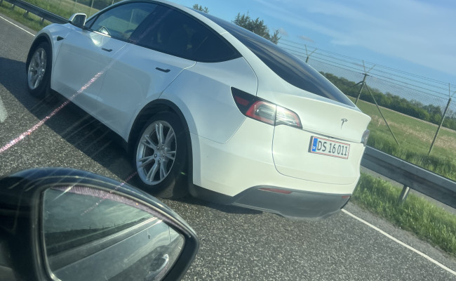 Tesla Model Y Baghjulstræk DS16011