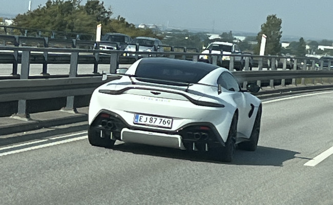 Aston Martin Vantage F1 Edition EJ87769