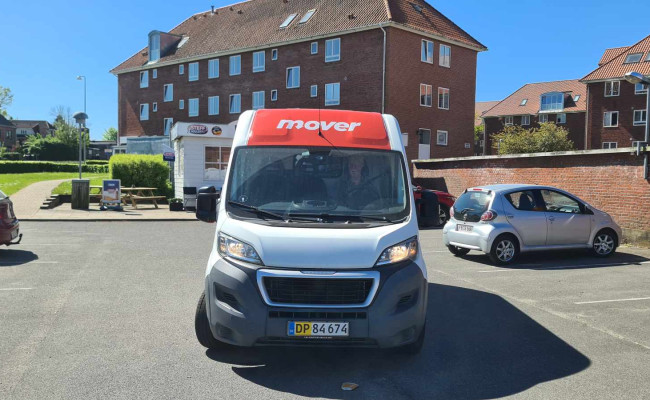 Peugeot Boxer Van 2.2 Hdi 150 333 L2h2 DV25197